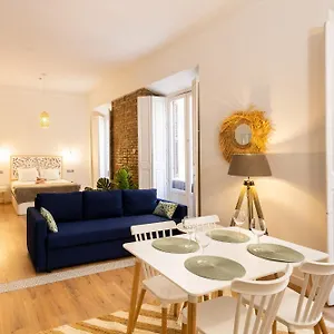  Apartment Strachan Trip Malaga