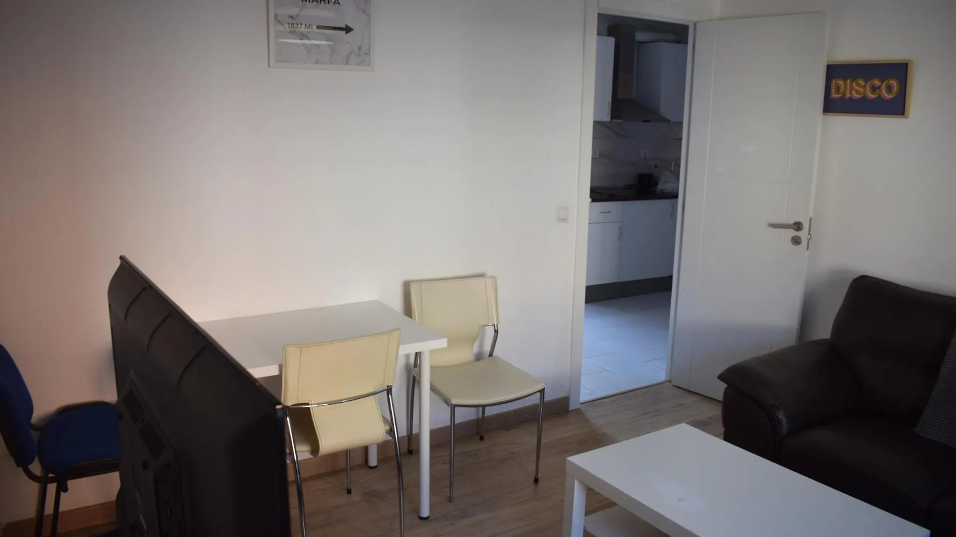 Vialia Apartments Malaga 0*,